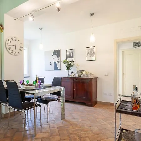 Cozy Home In Pontedera Pi With Wifi